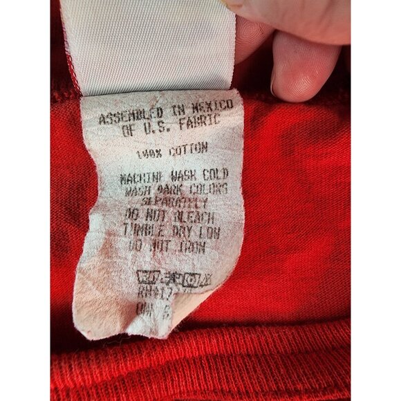 Vintage Snowden Raggedy Ann Andy T Shirt Adult One Size Red 90s Christmas - Picture 6 of 7